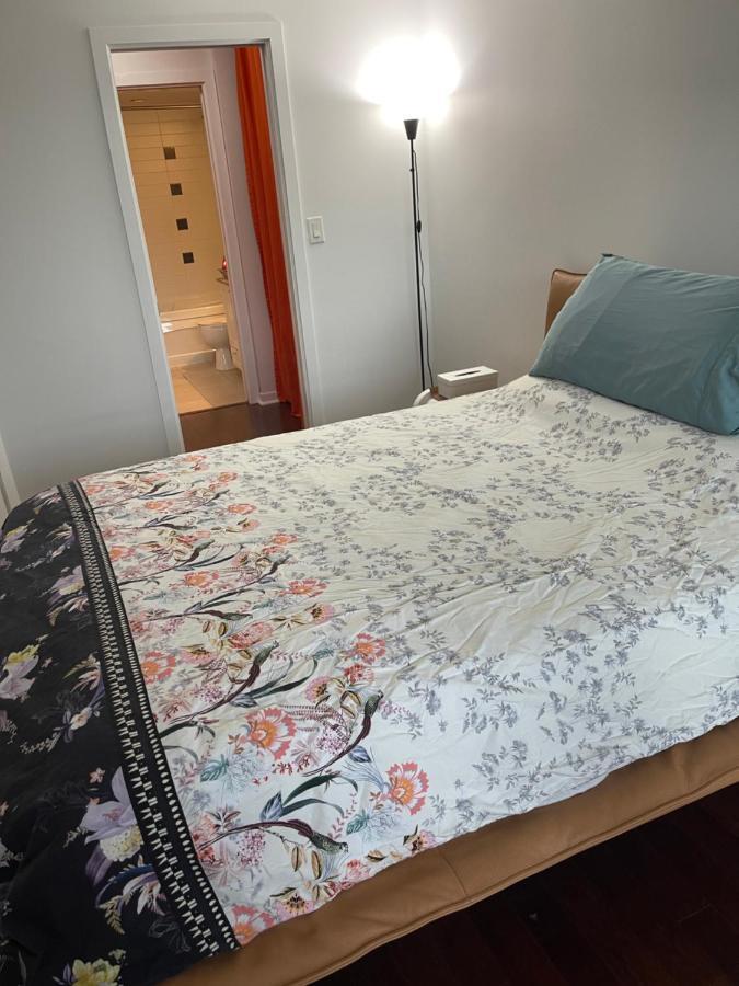 Vancouver Downtown Central 1 Bedroom Condo Bagian luar foto